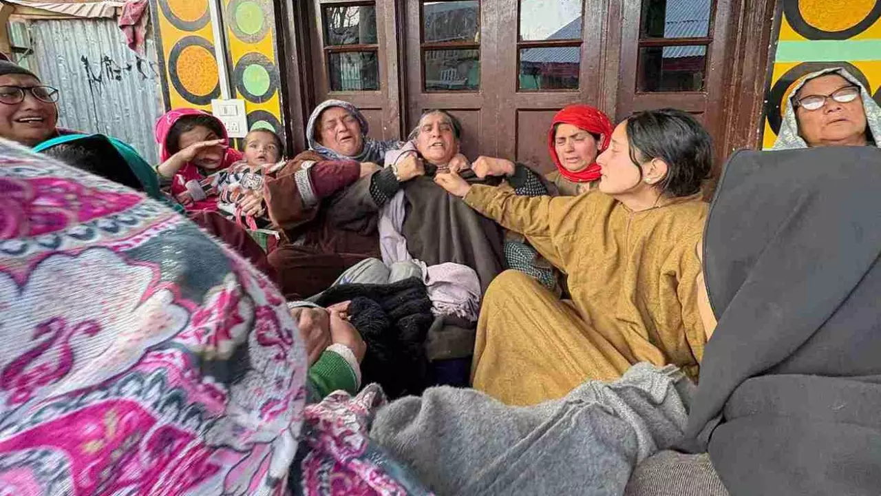 Former serviceman killed, wife and niece injured in J-K terror attack Former serviceman killed, wife and niece injured in J-K terror attack