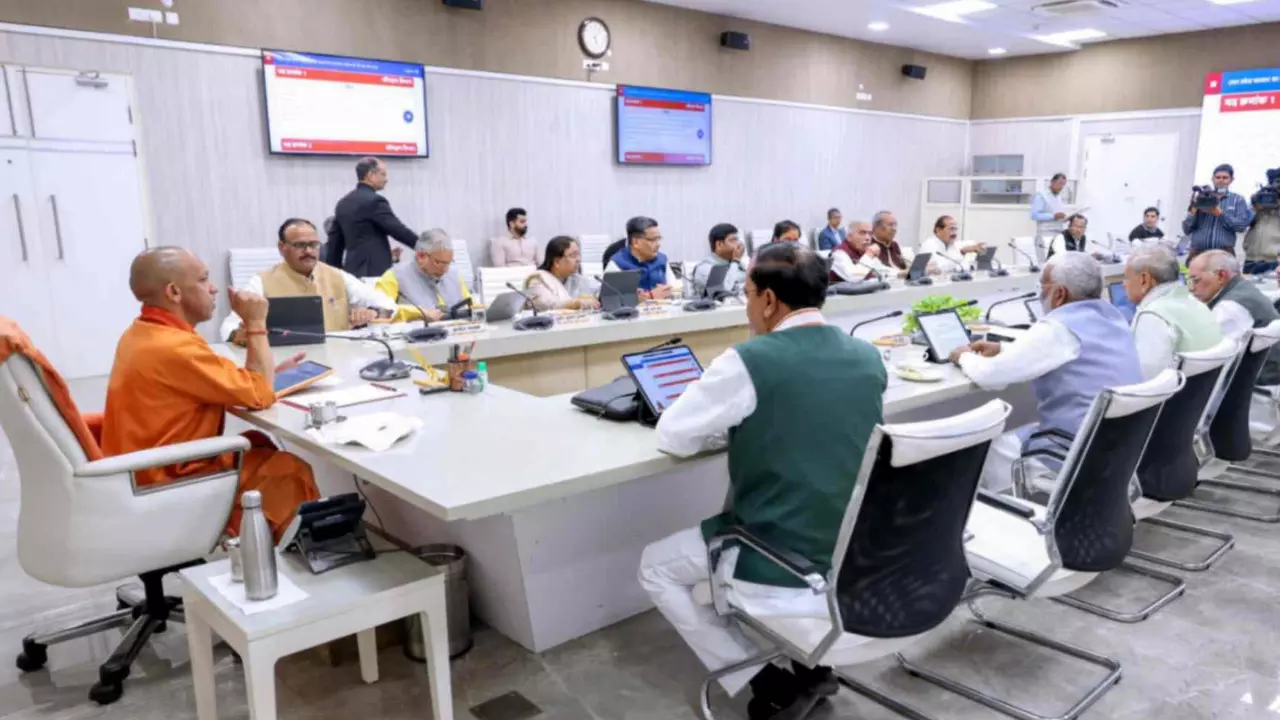 UP Cabinet approves excise policy for FY 2025-26, introduces e-lottery system