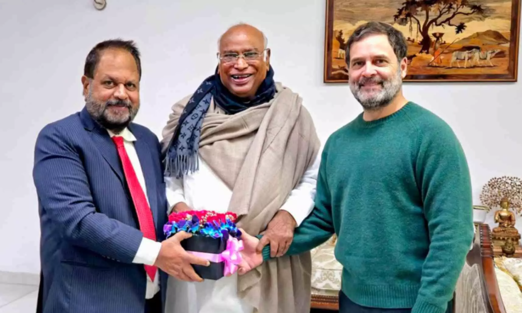 Visionless Modi govt tanked economy: Mallikarjun Kharge Visionless Modi govt tanked economy: Mallikarjun Kharge