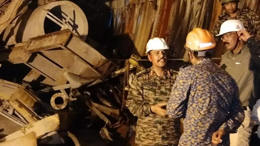 Telangana tunnel collapse: Rescuers start cutting TBM, removing obstacles Telangana tunnel collapse: Rescuers start cutting TBM, removing obstacles