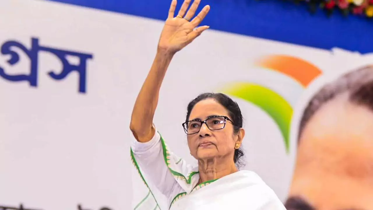 Mamata aiming for 215+ seats in 2026 Bengal polls Mamata aiming for 215+ seats in 2026 Bengal polls