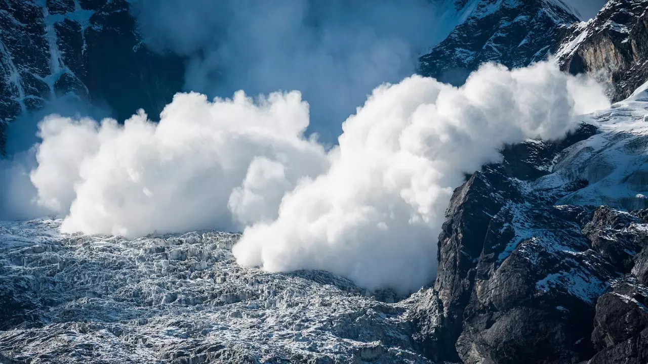 The primary cause of death in an avalanche is ‘asphyxia’ which is a condition when the body does not receive sufficient oxygen and begins to shut down