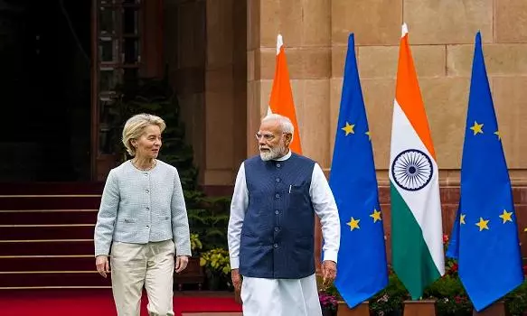 Modi with European Commission president Modi with European Commission president