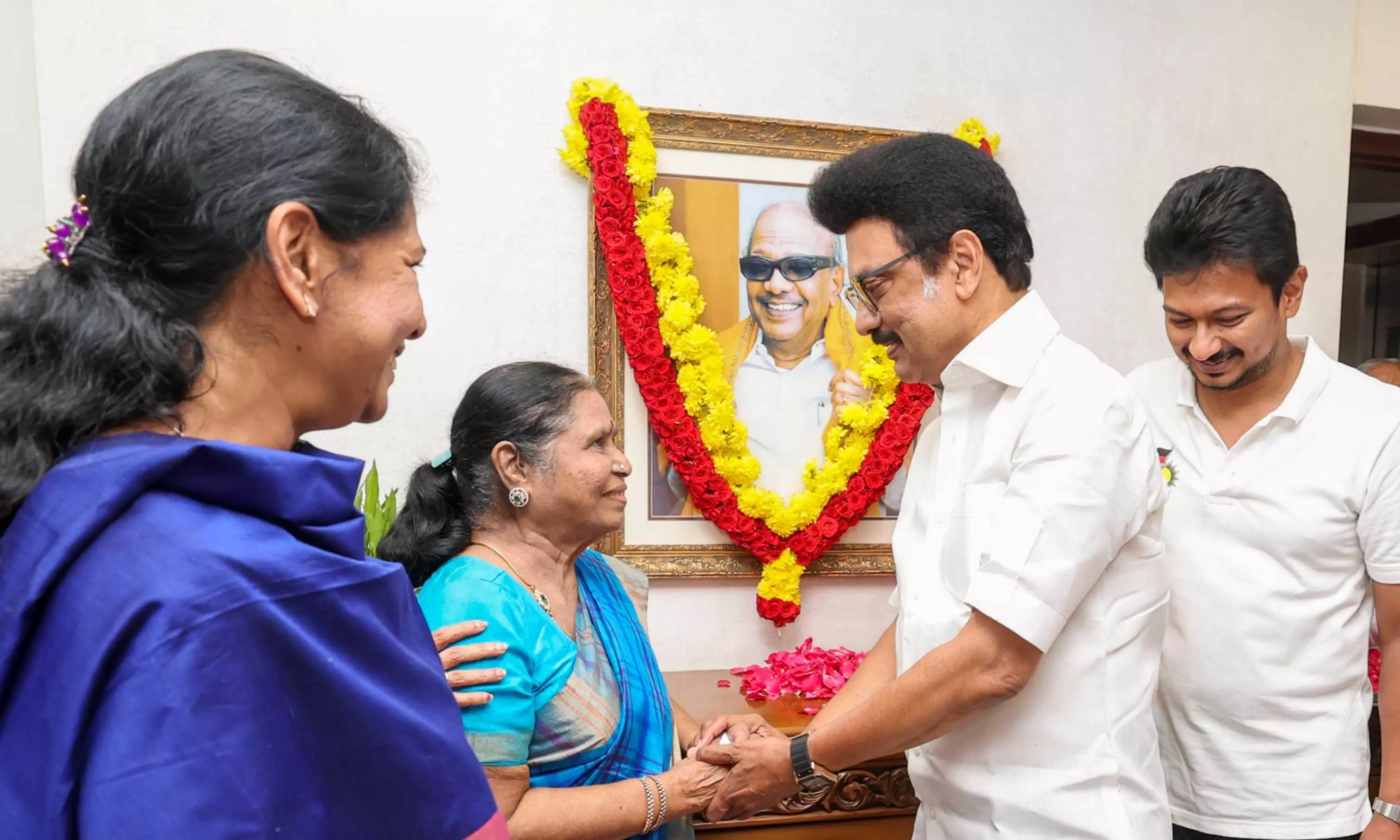 TN CM Stalin turns 72; opposes Hindi imposition is his birthday message TN CM Stalin turns 72; opposes Hindi imposition is his birthday message