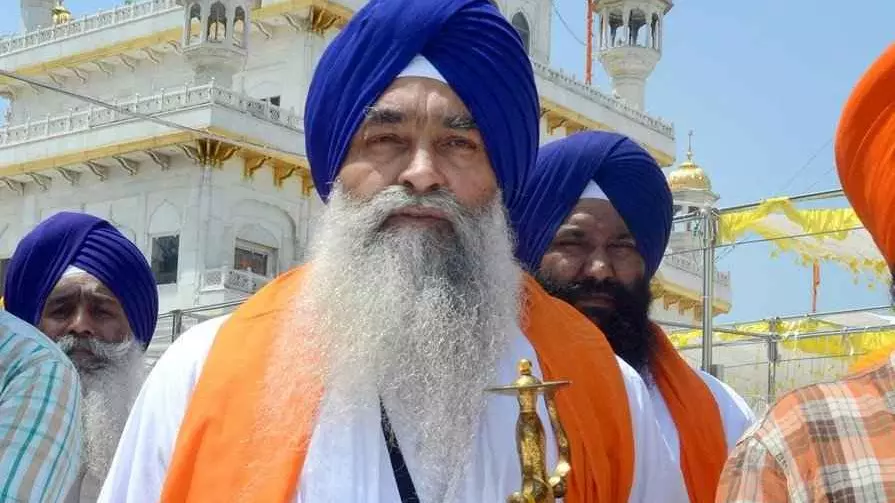 Akal Takht, SGPC