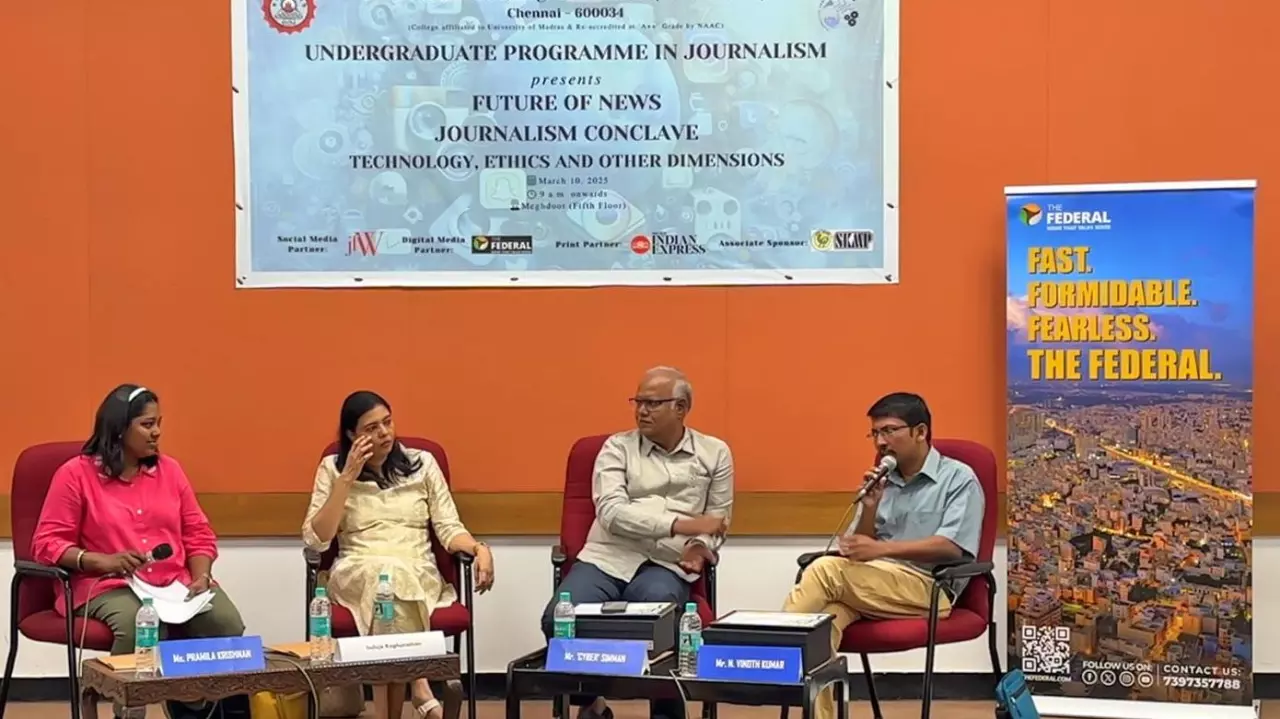 The panel was moderated by Pramila Krishnan of The Federal and featured expert voices from the media industry, Indhuja Raghunathan of YourStory Tamil, ‘Cyber’ Simman, a Columnist and Tech blogger and N Vinoth Kumar of the Times of India