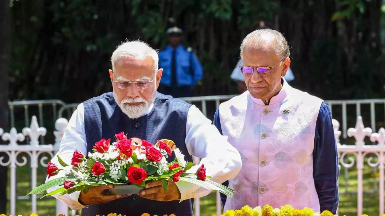 Prime Minister Narendra Modi with his Mauritius counterpart Navin Ramgoolam