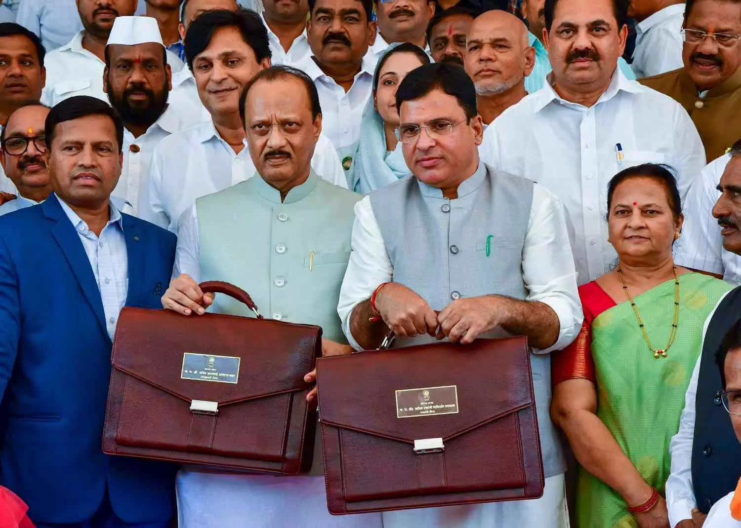 Maharashtra: Burdened by debt, BJP govt puts poll promises on hold Maharashtra: Burdened by debt, BJP govt puts poll promises on hold