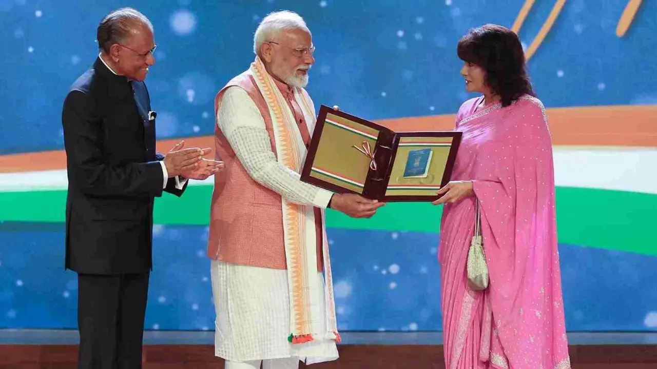 Mauritius is family; when it prospers, India is the first to celebrate: Modi