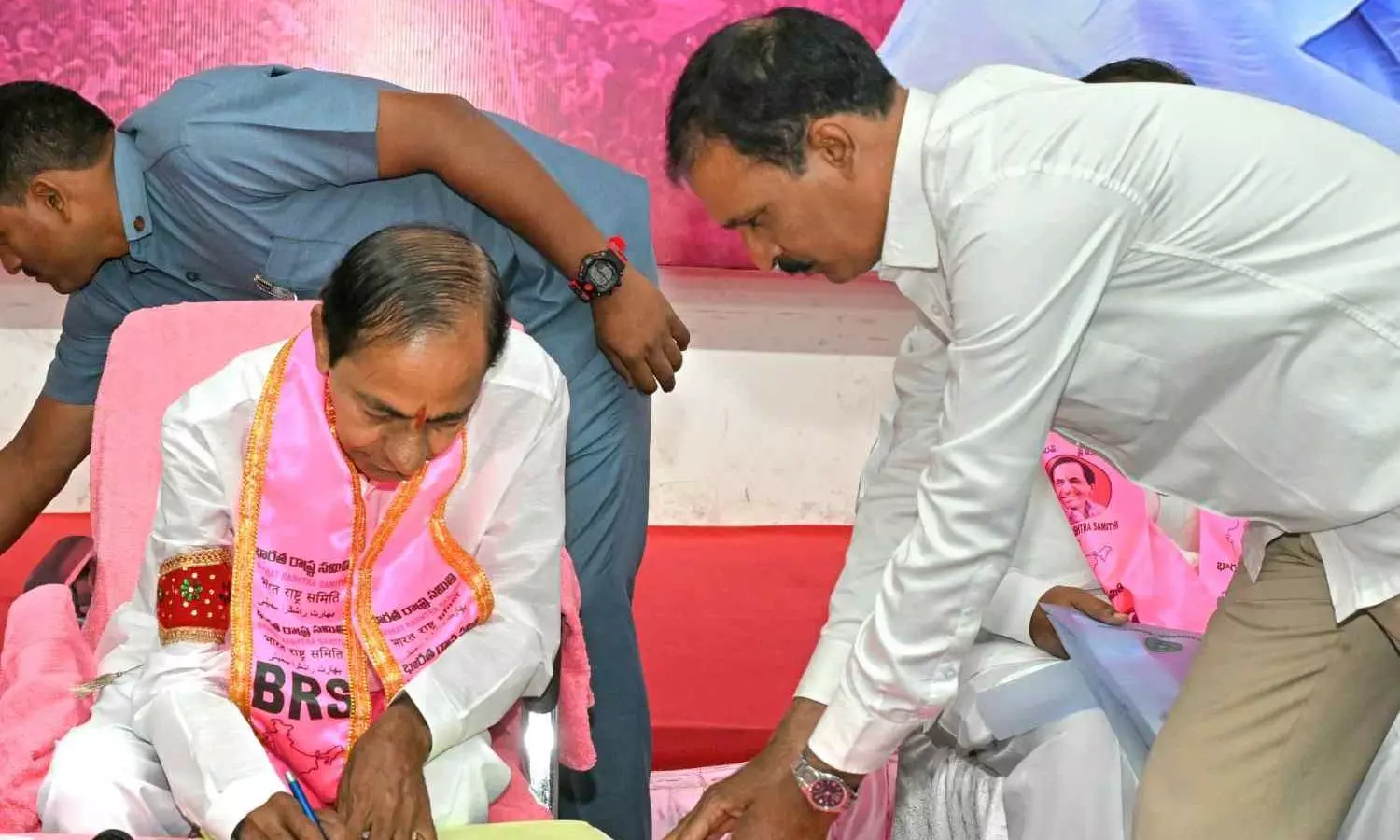 KCR returns to Telangana Assembly after 8 long months; what changed? KCR returns to Telangana Assembly after 8 long months; what changed?