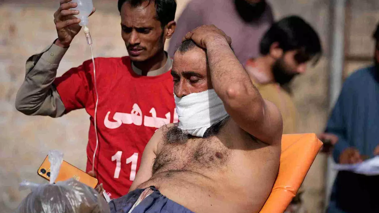 Pakistan train siege over; 21 passengers, 4 soldiers dead; all 33 rebels eliminated