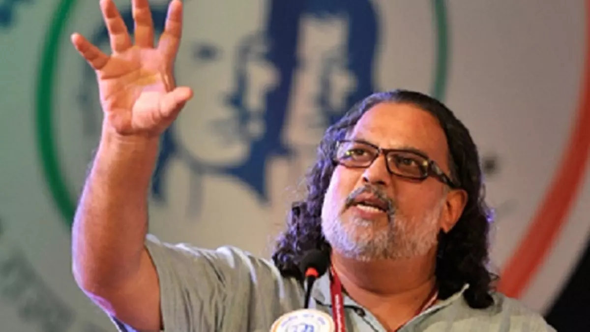 BJP, RSS demand Tushar Gandhis arrest as he refuses to retract statements