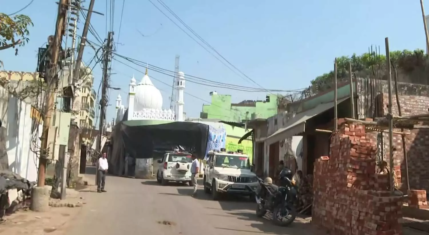 UPs Sambhal on high alert: Over 10 mosques covered with tarpaulin ahead of Holi UPs Sambhal on high alert: Over 10 mosques covered with tarpaulin ahead of Holi