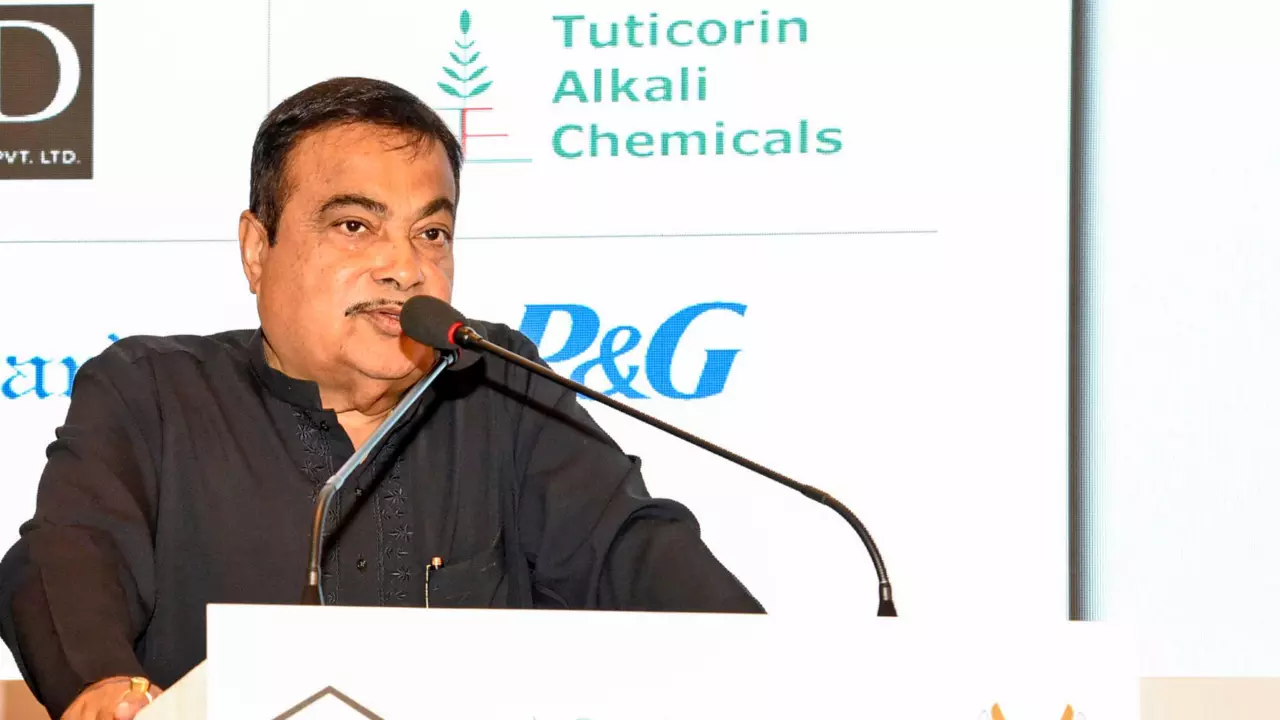 Will kick anyone who talks about caste, says Nitin Gadkari