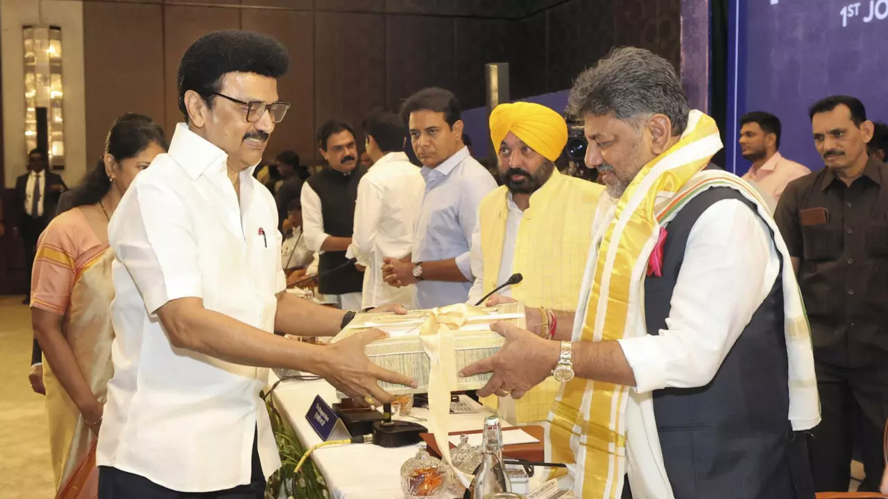 Shivakumar welcomes BJP’s black flag protest in Chennai, extends ‘good wishes’ to Annamalai