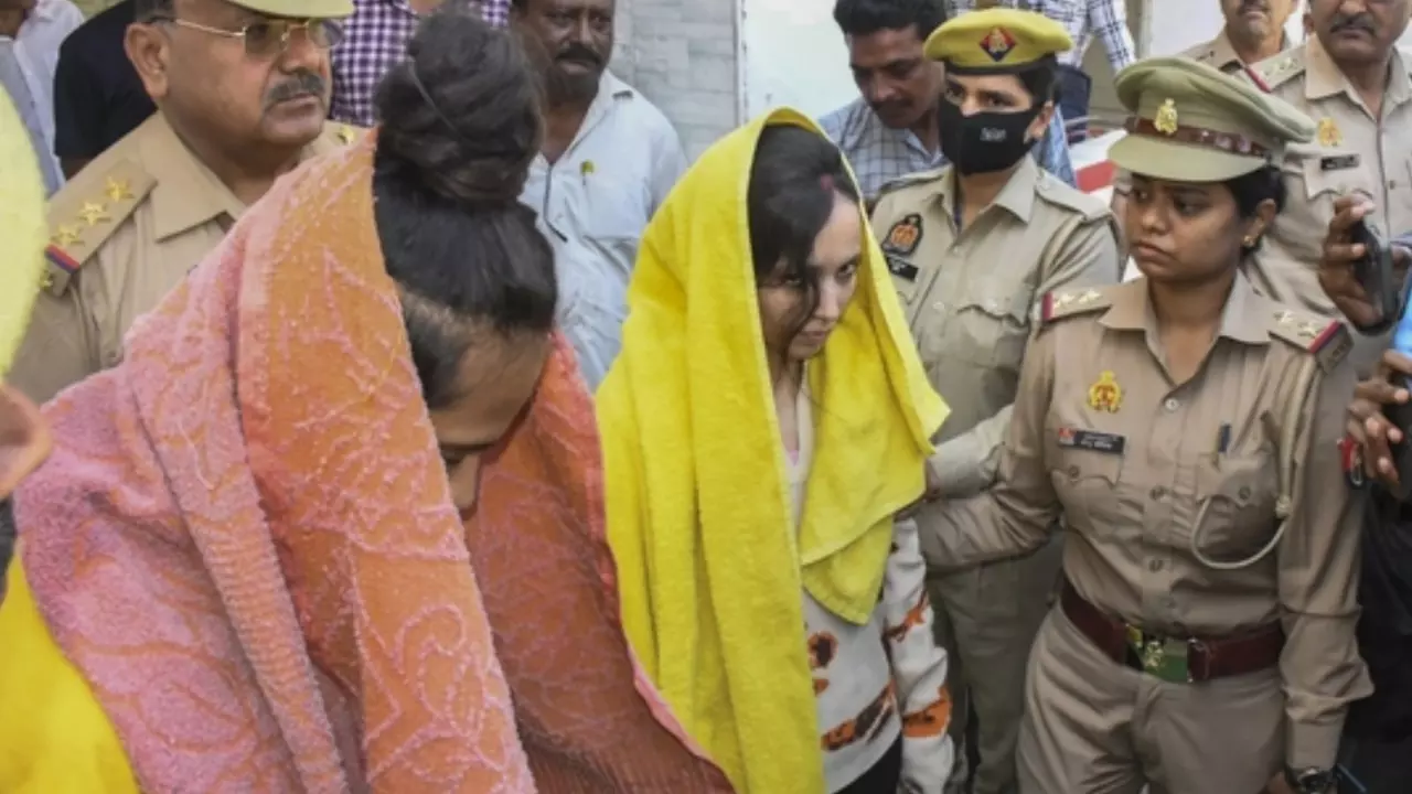 As their symptoms worsened, the jail’s de-addiction centre stepped in to manage their treatment, while being under constant supervision to prevent harm to themselves or other inmates