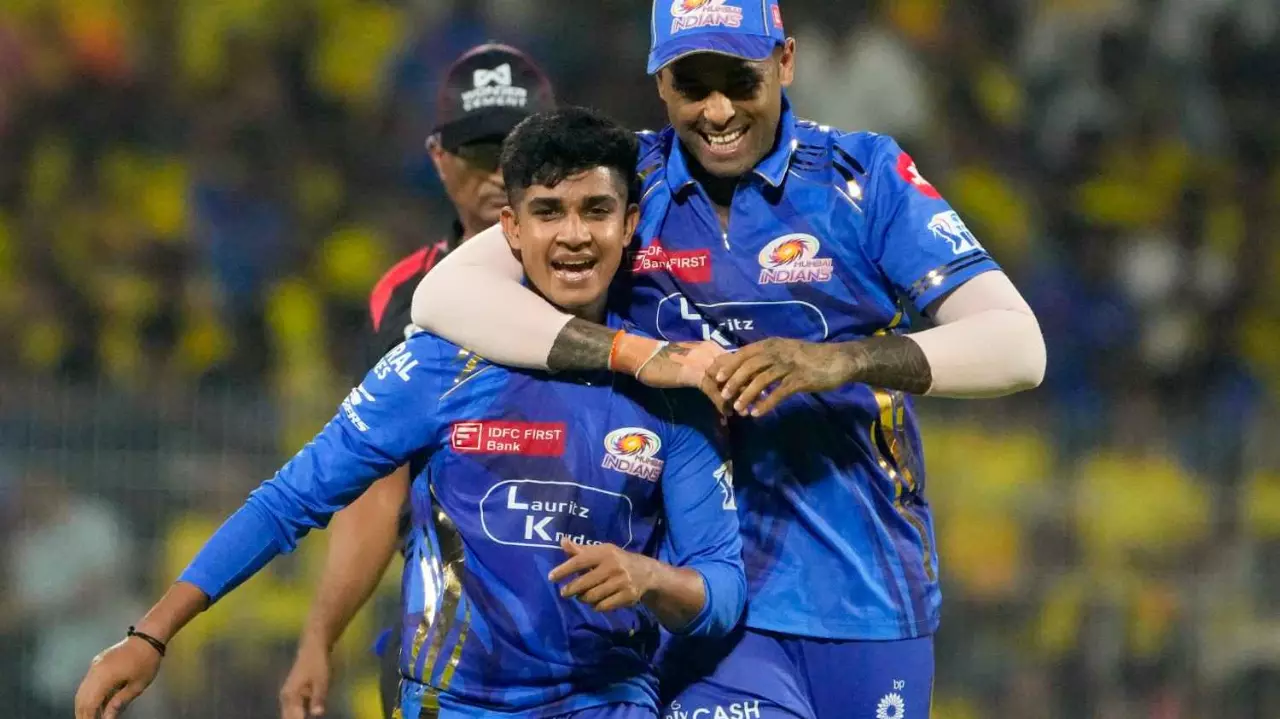 Kerala autorickshaw driver’s son makes dream debut for Mumbai Indian Kerala autorickshaw driver’s son makes dream debut for Mumbai Indian