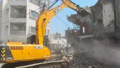Bulldozer in Nagpur