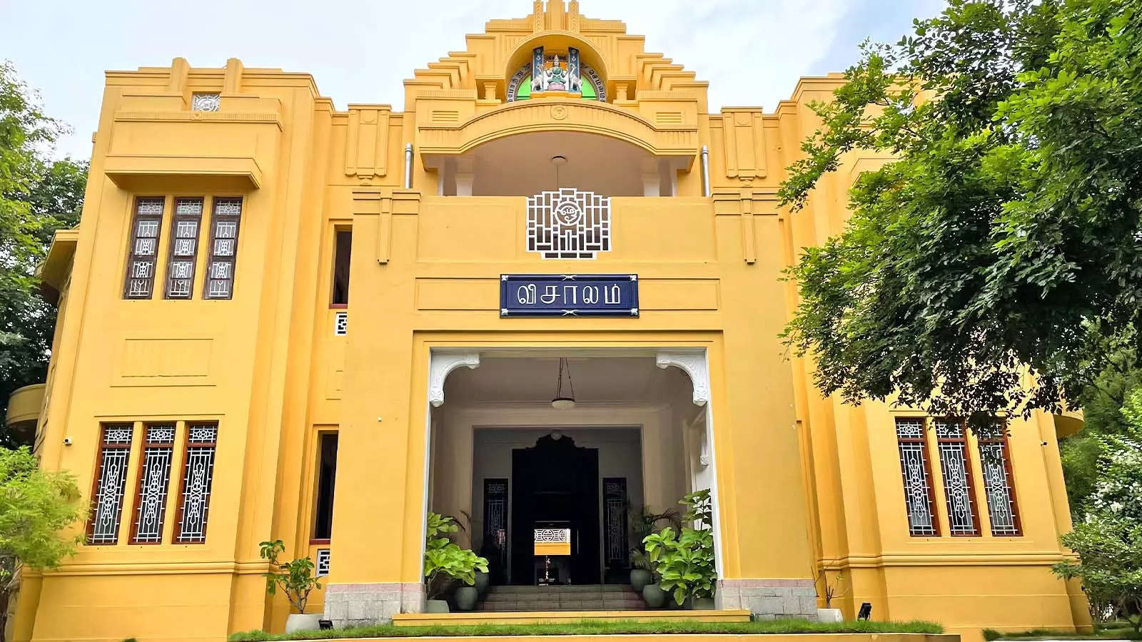 Visalam, a Chettinad mansion constructed during World War II and transformed into a heritage hotel in 2007.