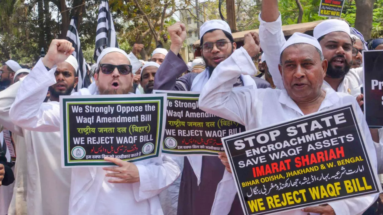 Half of Maharashtra Waqf land encroached; Mahayuti govt set to launch crackdown