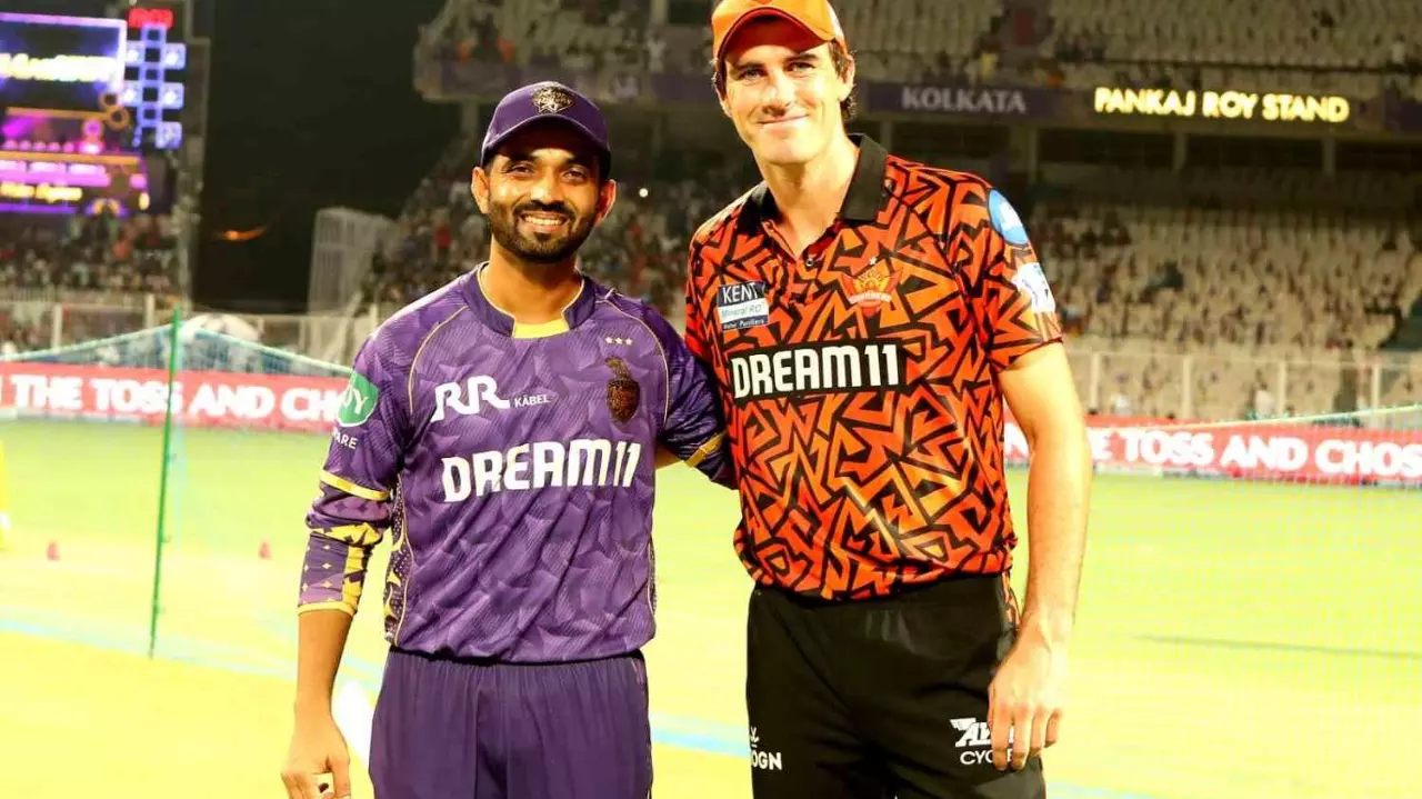 KKR captain Ajinkya Rahane (left) and SRH skipper Pat Cummins