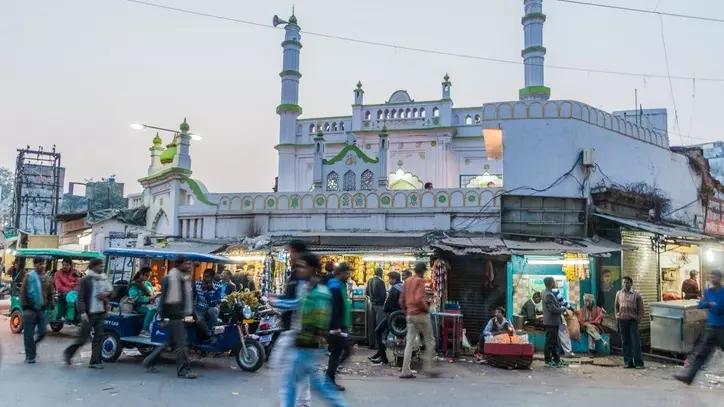 Lucknow mosque