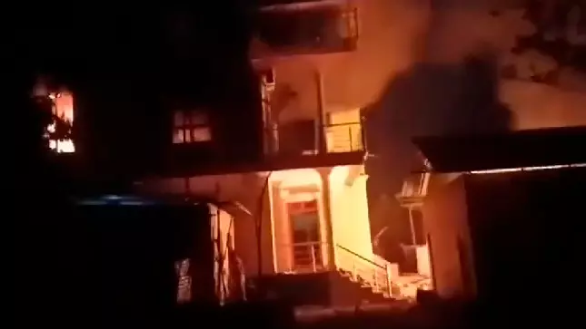 Asker Alis house burnt down