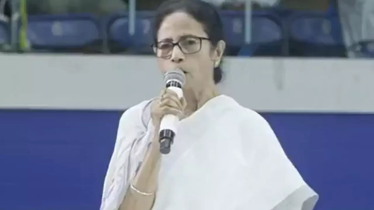 SC ruling on Bengal school jobs: Mamata vows full support to candidates