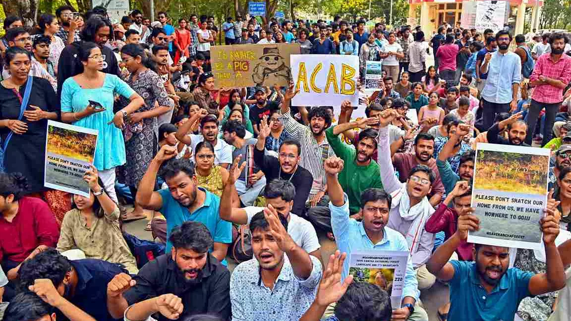 Telangana govt orders withdrawal of police cases against UoH students