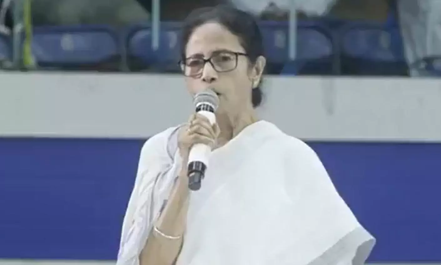 SC ruling on Bengal school jobs: Mamata vows full support to candidates SC ruling on Bengal school jobs: Mamata vows full support to candidates