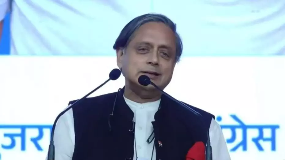 Congress leader Shashi Thaoor speaking at the AICC session