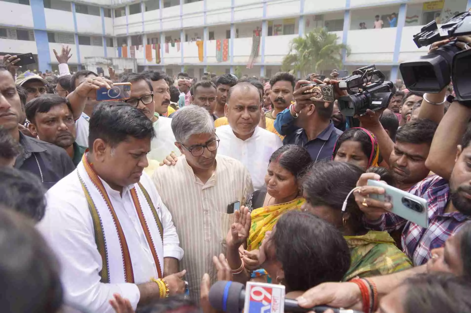 Bengal BJP chief visits Malda relief camp, blames Mamata govt