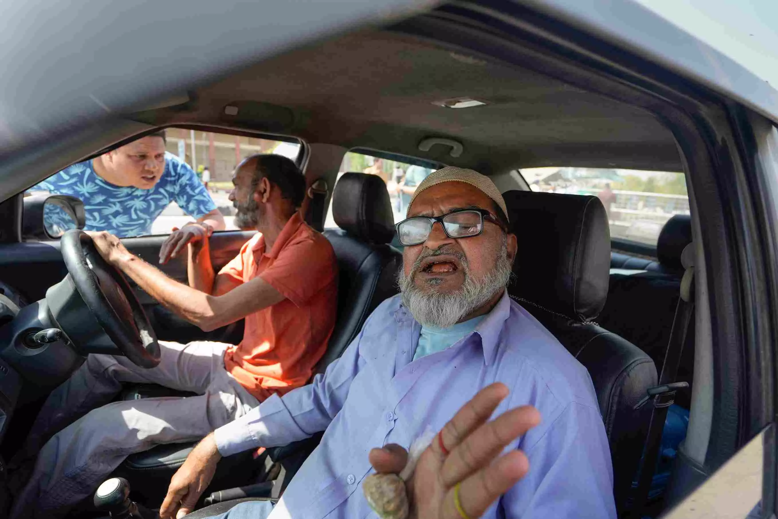 India suspends visa services to Pakistani nationals with immediate effect