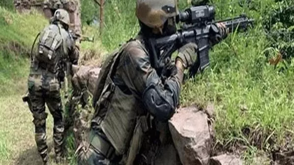 Indian Army respond to Pak firing