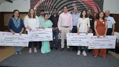 GSTTA honoured Gujarat paddlers