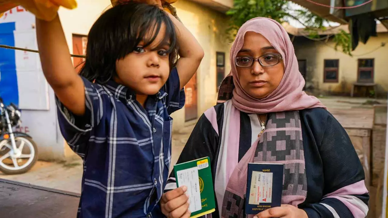 Union govt extends deadline for Pakistanis to leave India