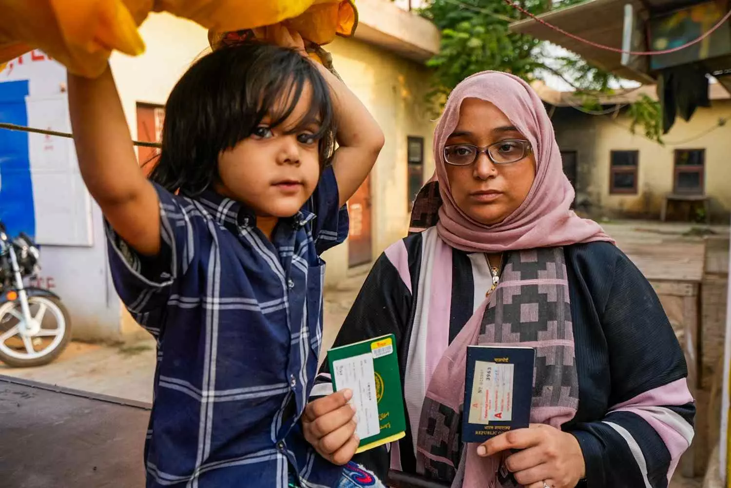 Union govt extends deadline for Pakistanis to leave India