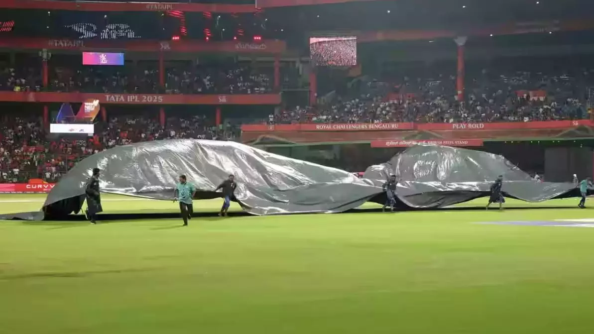 M Chinnaswamy Stadium, Rain