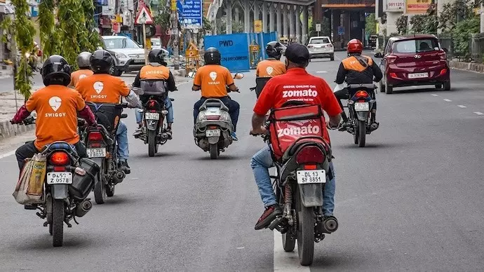 Karnataka gig workers worried over new problem amid bike taxi ban Karnataka gig workers worried over new problem amid bike taxi ban