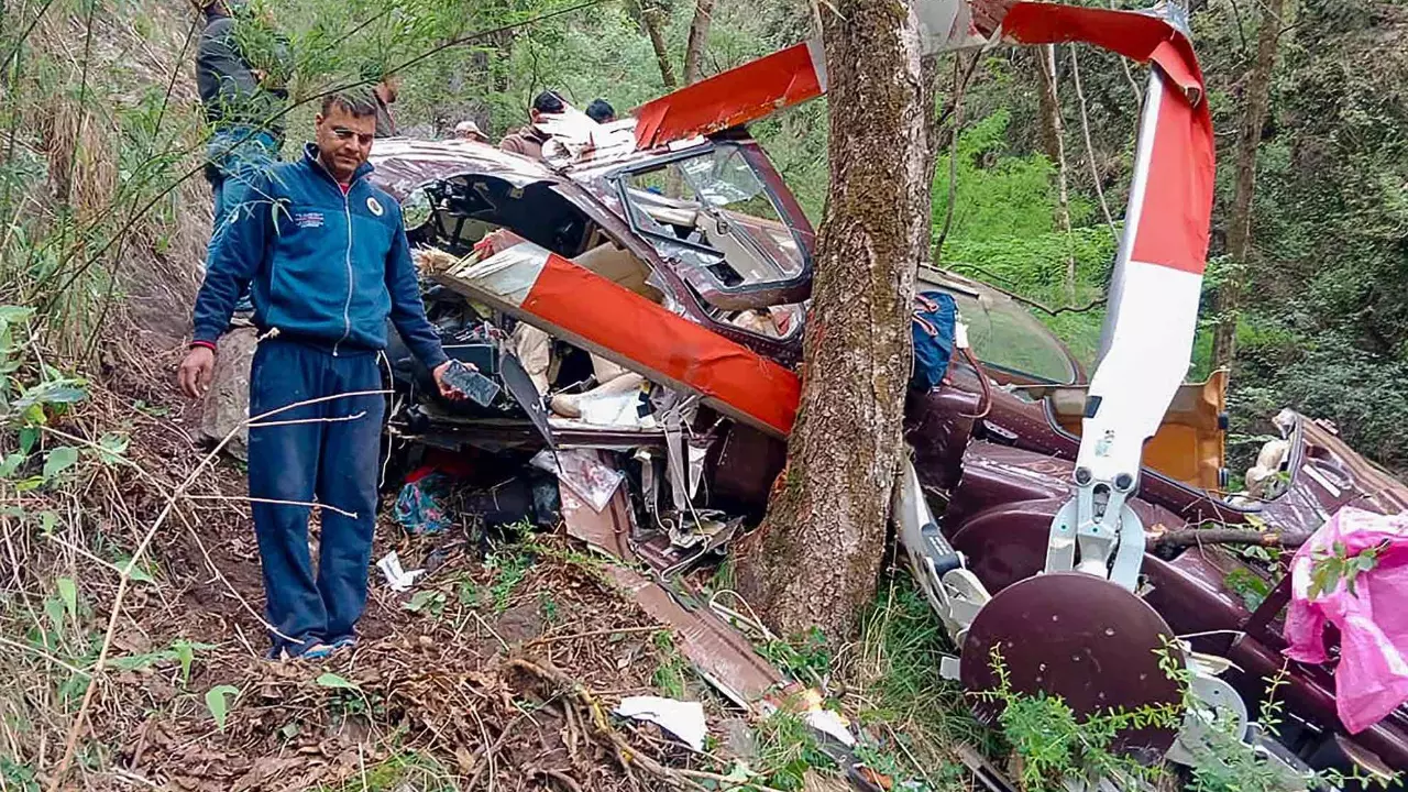 Uttarakhand chopper crash: AAIB says rotor blade hit overhead cable
