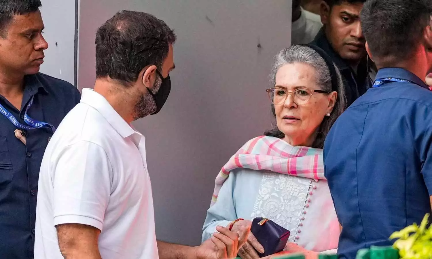 Congress leaders Rahul Gandhi and Sonia Gandhi Congress leaders Rahul Gandhi and Sonia Gandhi