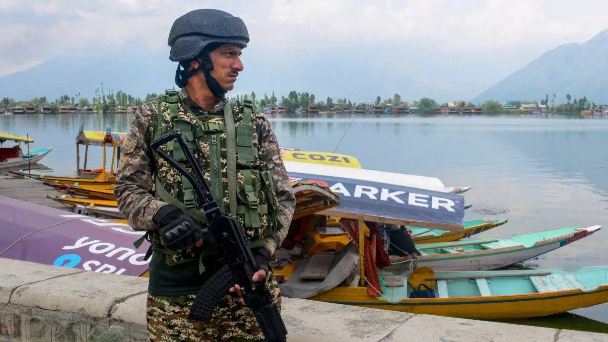 CRPF personnel at Dal Lake