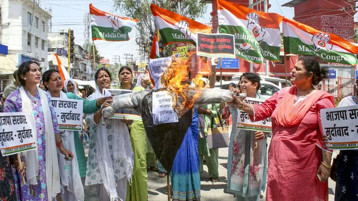 Protest against MP minister Vijay Shah