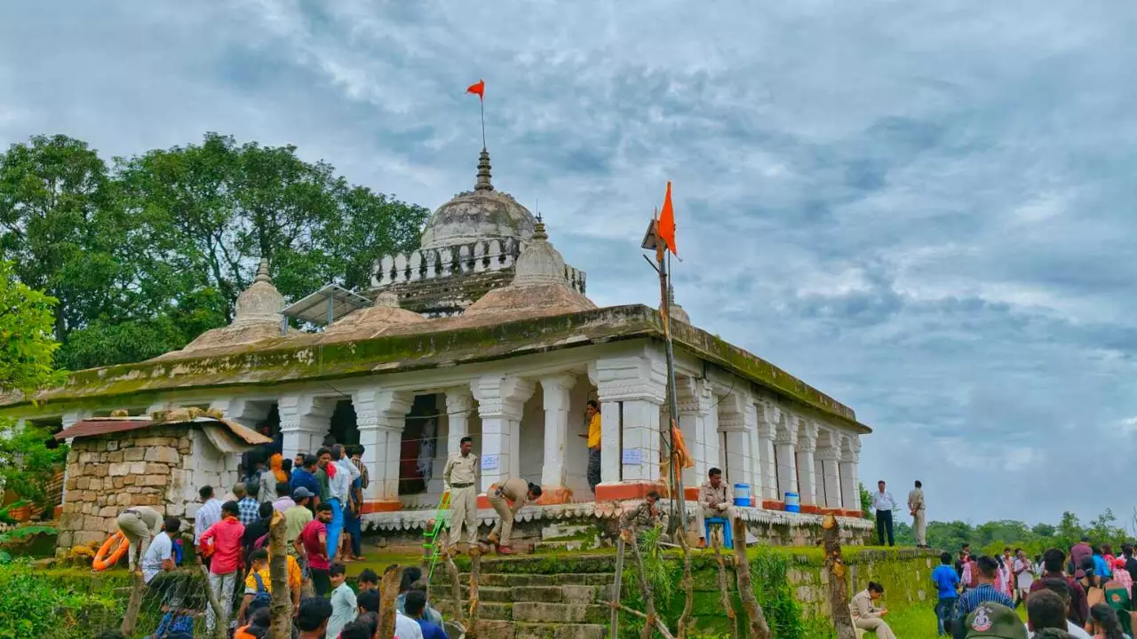 Where tigers roam and gods watch: A pilgrimage through the wild heart of Bandhavgarh