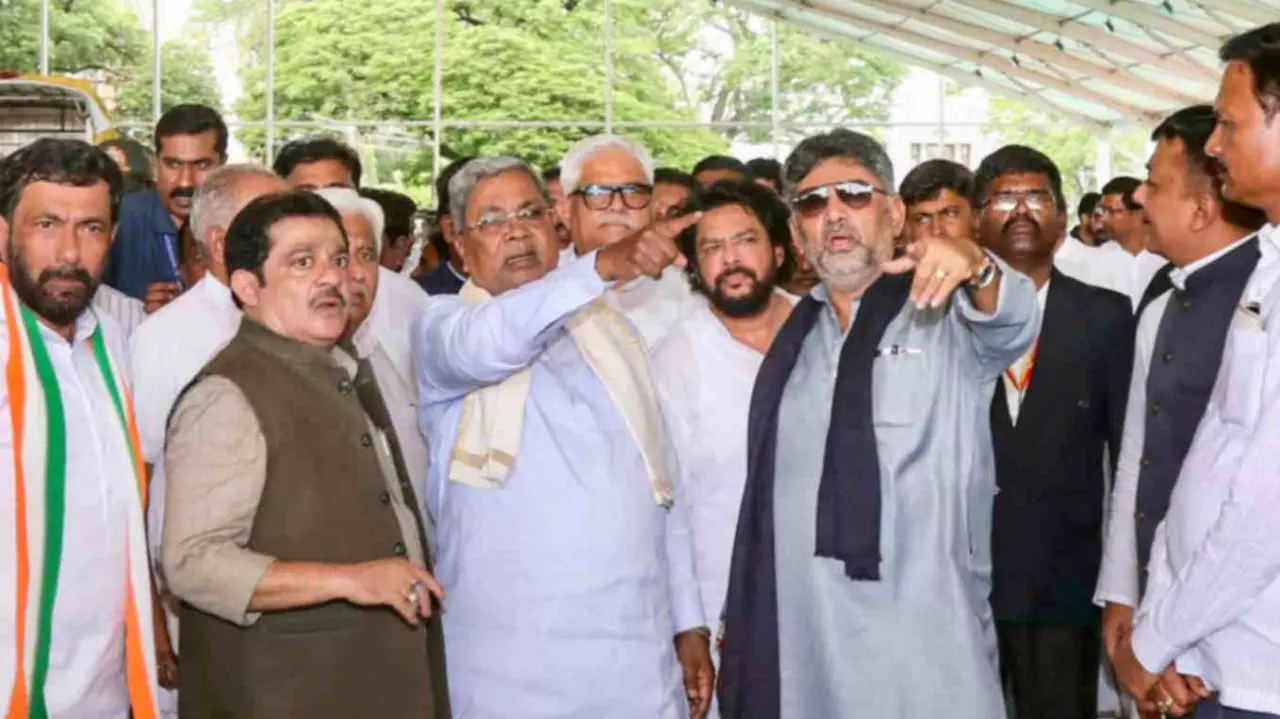 Congress high command, Karnataka CM to decide on cabinet reshuffle: Minister Congress high command, Karnataka CM to decide on cabinet reshuffle: Minister