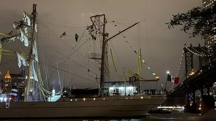 Brooklyn bridge accident