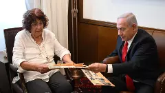 Israeli Prime Minister shared documents, photos and memorabilia retrieved from Syria to Nadia Cohen, widow of famous spy Eli Cohen. Photo: X/@netanyahu