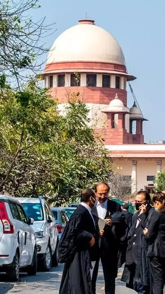 Supreme Court of India SC pensionary benefits to women officers