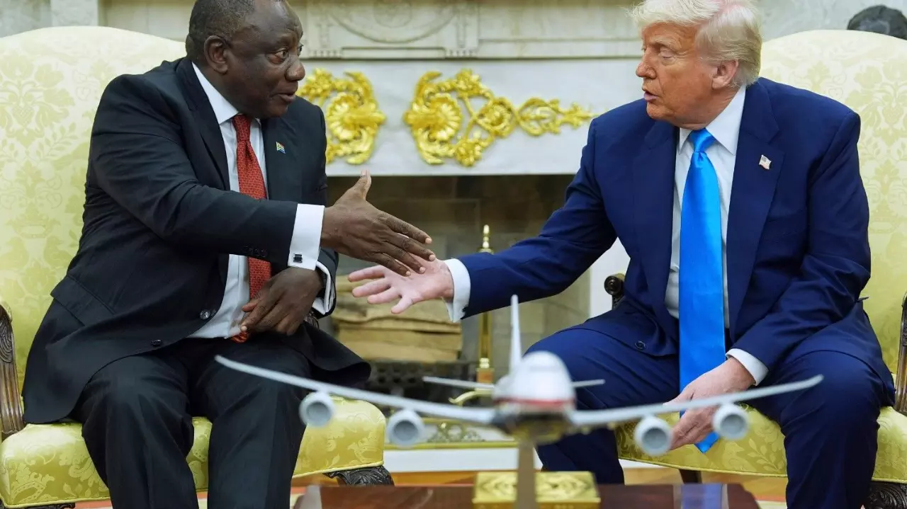 Its Donald Trump VS Ramaphosa over ‘white genocide’ claims Its Donald Trump VS Ramaphosa over ‘white genocide’ claims