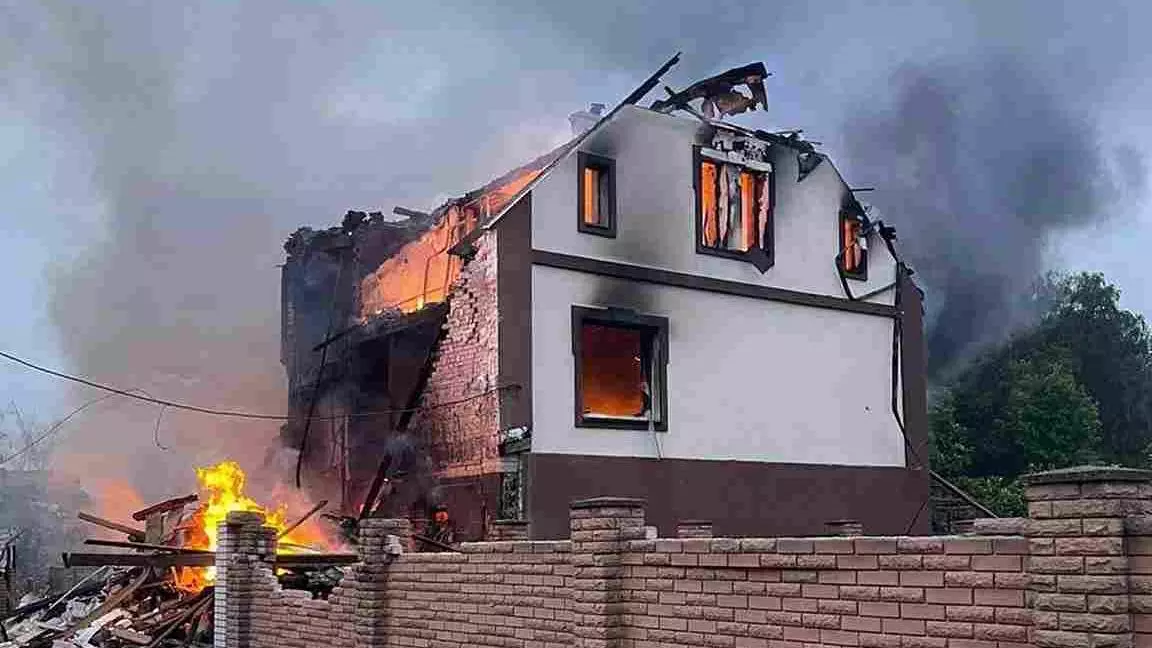 Massive Russian drone-and-missile attack on Ukraine kills at least 12 people Massive Russian drone-and-missile attack on Ukraine kills at least 12 people